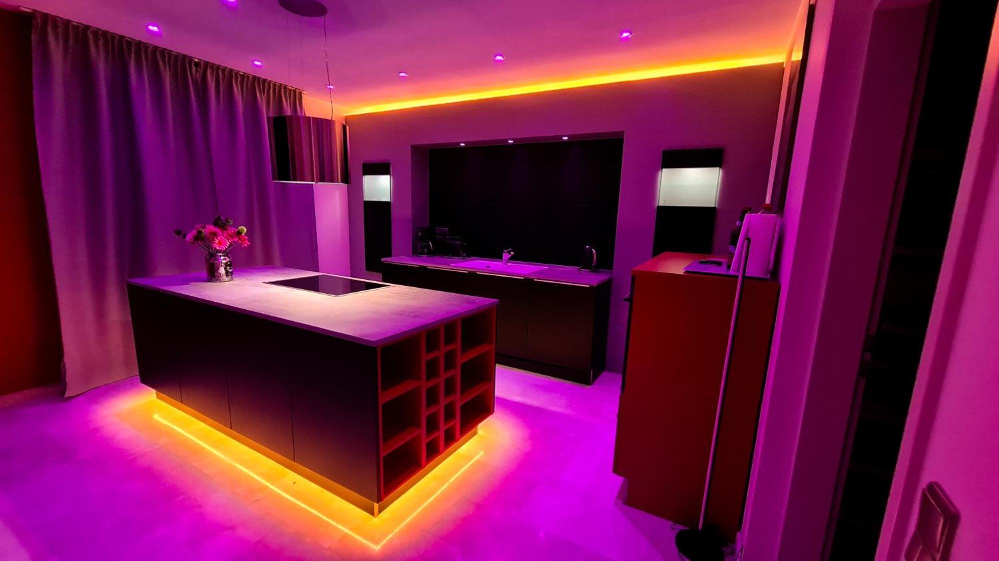 Deluxe Apartment Mit Sauna, Gehobene Ausstattung, Sydney Schwarzenbek Dış mekan fotoğraf