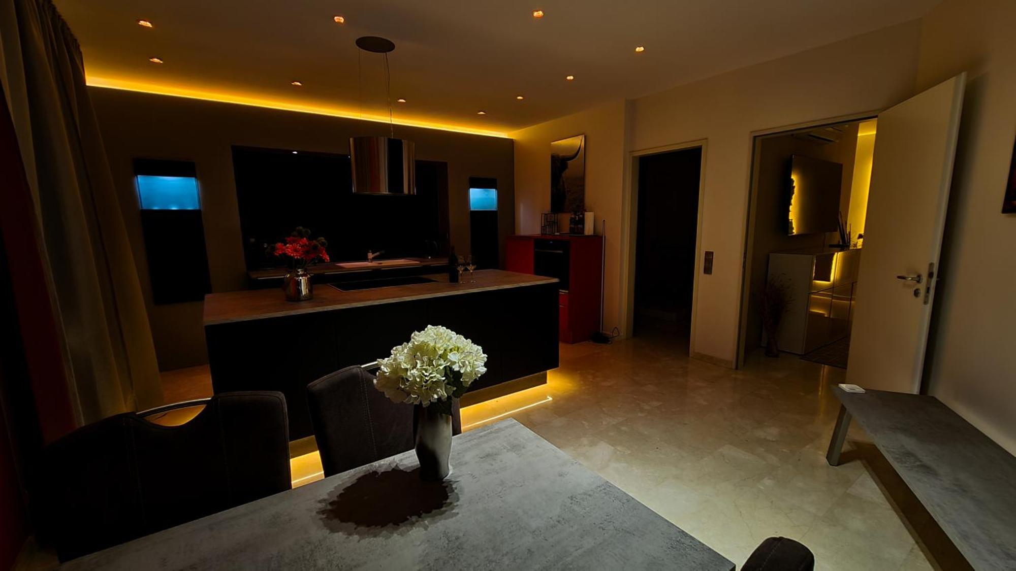 Deluxe Apartment Mit Sauna, Gehobene Ausstattung, Sydney Schwarzenbek Dış mekan fotoğraf